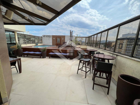 Imagem Cobertura com 4 Quartos à Venda, 100 m² em Icaraí - Niterói