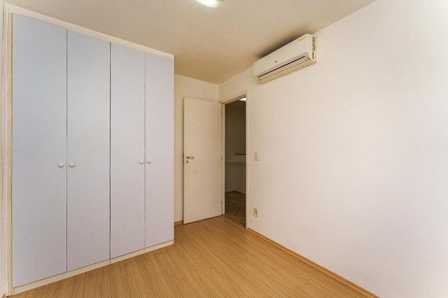 Imagem Casa de Condomínio com 3 Quartos à Venda, 118 m² em Vila Marari - São Paulo