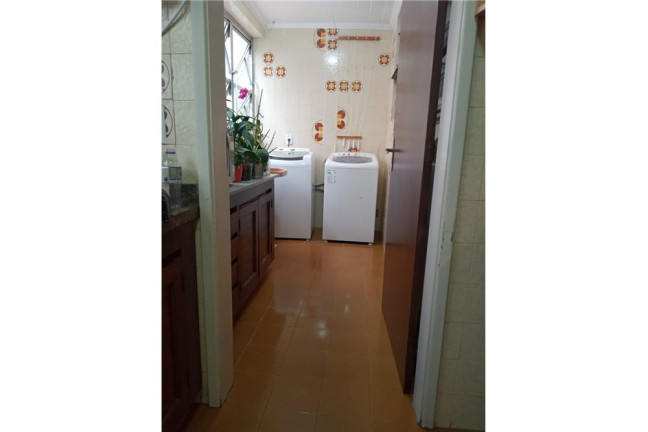Imagem Imóvel com 3 Quartos à Venda, em Petrópolis - Porto Alegre Imagem Imóvel com 3 Quartos à Venda, em Petrópolis - Porto Alegre