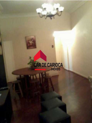 Imagem Apartamento com 2 Quartos à Venda, 65 m² em Copacabana - Rio De Janeiro