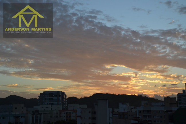 Imagem Casa com 4 Quartos à Venda, 530 m² em Jardim Da Penha - Vitória Imagem Casa com 4 Quartos à Venda, 530 m² em Jardim Da Penha - Vitória