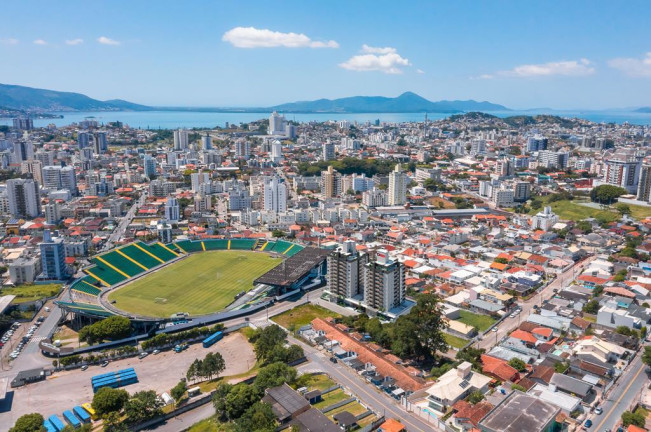 Imagem Apartamento com 2 Quartos à Venda, 94 m² em Estreito - Florianópolis