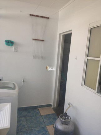 Imagem Imóvel com 2 Quartos à Venda, 20 m² em Auxiliadora - Porto Alegre Imagem Imóvel com 2 Quartos à Venda, 20 m² em Auxiliadora - Porto Alegre