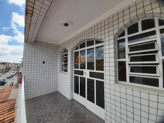 Imagem Apartamento com 3 Quartos para Alugar, 135 m²