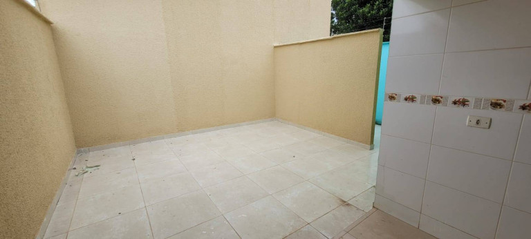 Imagem Casa com 2 Quartos à Venda, 210 m² em Jardim Ipiranga - Aparecida De Goiânia