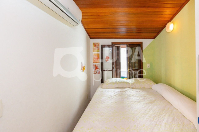 Imagem Casa com 3 Quartos à Venda, 100 m² em Jardins - São Paulo