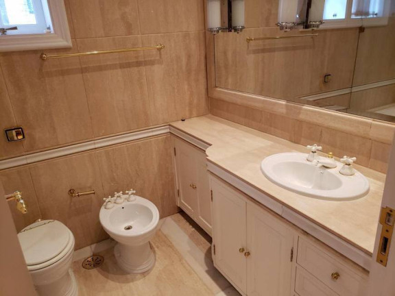 Imagem Casa com 5 Quartos à Venda, 2.051 m² em Ribeirão Preto Imagem Casa com 5 Quartos à Venda, 2.051 m² em Ribeirão Preto