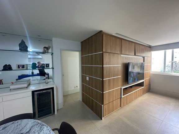 Imagem Imóvel com 2 Quartos à Venda, 85 m² em Leblon - Rio De Janeiro Imagem Imóvel com 2 Quartos à Venda, 85 m² em Leblon - Rio De Janeiro