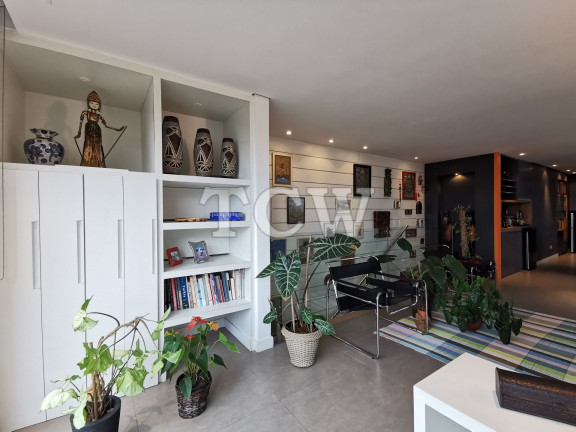 Imagem Cobertura com 2 Quartos à Venda, 180 m² em Sumaré - São Paulo
