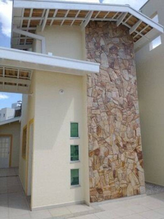 Imagem Casa com 3 Quartos à Venda, 130 m² em Residencial Portal Da Mantiqueira - Taubaté Imagem Casa com 3 Quartos à Venda, 130 m² em Residencial Portal Da Mantiqueira - Taubaté