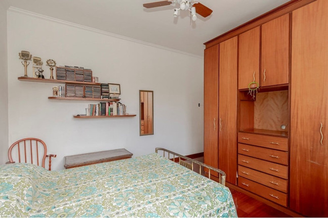 Imagem Casa com 4 Quartos à Venda, 492 m² em Higienópolis - Porto Alegre Imagem Casa com 4 Quartos à Venda, 492 m² em Higienópolis - Porto Alegre