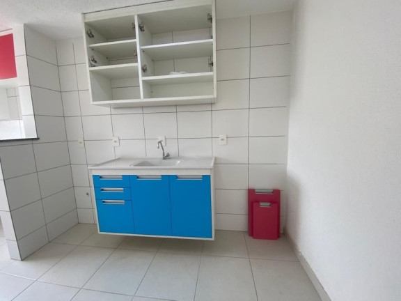 Imagem Apartamento com 2 Quartos à Venda, 51 m² em Pimenteiras - Teresópolis