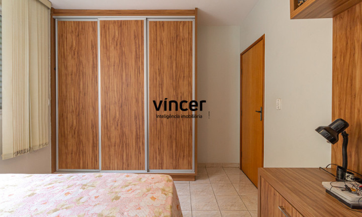 Imagem Casa com 3 Quartos à Venda, 218 m² em Jardim América - Goiânia Imagem Casa com 3 Quartos à Venda, 218 m² em Jardim América - Goiânia