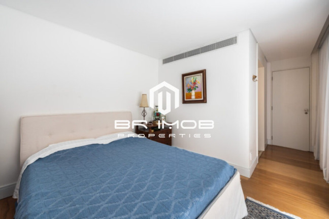 Imagem Casa com 3 Quartos à Venda, 459 m² em Alto De Pinheiros - São Paulo