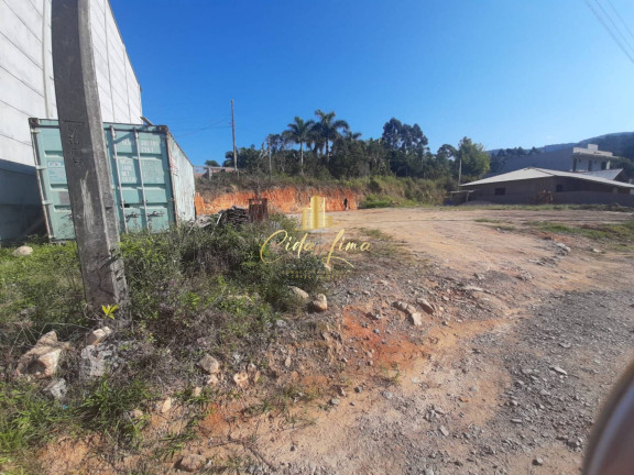 Terreno à Venda, 611 m² em Bela Vista - Palhoça
