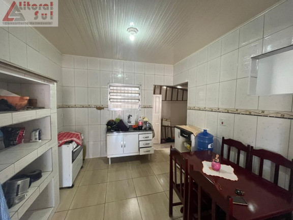 Imagem Casa com 2 Quartos à Venda, em Vila Caiçara - Praia Grande Imagem Casa com 2 Quartos à Venda, em Vila Caiçara - Praia Grande