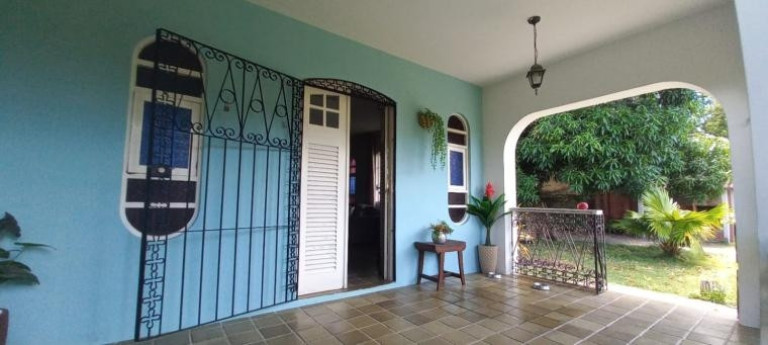 Imagem Casa com 5 Quartos à Venda, 333 m² em Candeias - Jaboatão Dos Guararapes Imagem Casa com 5 Quartos à Venda, 333 m² em Candeias - Jaboatão Dos Guararapes