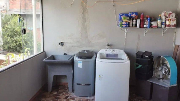 Imagem Casa com 2 Quartos à Venda, 225 m² em Vila Medeiros - São Paulo