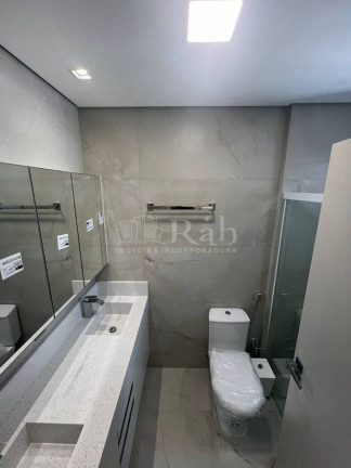 Imagem Apartamento com 3 Quartos para Alugar, em Centro - Balneário Camboriú Imagem Apartamento com 3 Quartos para Alugar, em Centro - Balneário Camboriú
