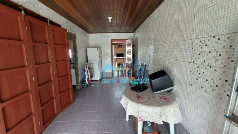 Imagem Casa com 3 Quartos à Venda, 300 m² em Costa Do Sol - Cidreira Imagem Casa com 3 Quartos à Venda, 300 m² em Costa Do Sol - Cidreira