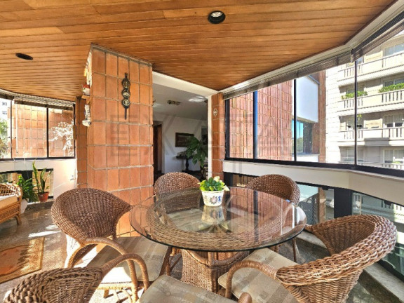 Imagem Imóvel com 3 Quartos à Venda, 155 m² em Jardim Europa - São Paulo Imagem Imóvel com 3 Quartos à Venda, 155 m² em Jardim Europa - São Paulo