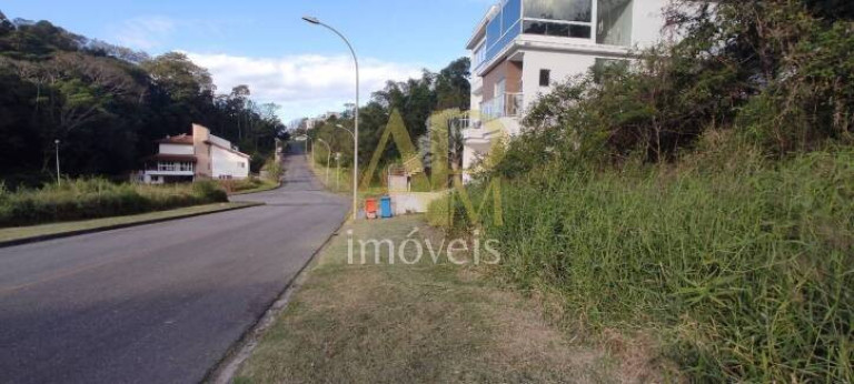 Terreno à Venda, 450 m² em Roçado - São José