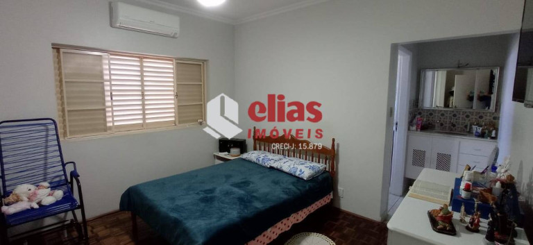 Imagem Casa com 3 Quartos à Venda, 308 m² em Vila Souto - Bauru Imagem Casa com 3 Quartos à Venda, 308 m² em Vila Souto - Bauru