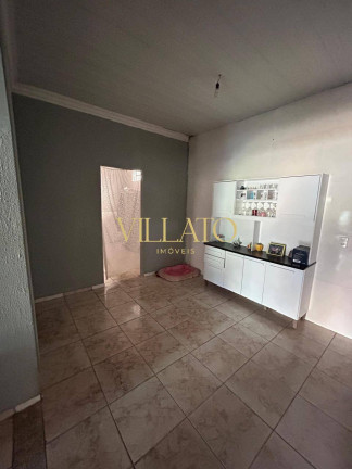 Imagem Casa com 5 Quartos à Venda, 200 m² em Jardim Fonte Nova - Goiânia Imagem Casa com 5 Quartos à Venda, 200 m² em Jardim Fonte Nova - Goiânia