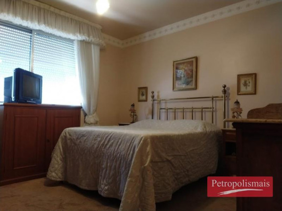Imagem Apartamento com 3 Quartos à Venda, 118 m² em Valparaíso - Petrópolis