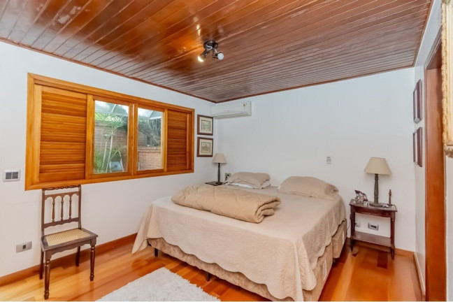 Imagem Casa com 4 Quartos à Venda,  em Moema - São Paulo