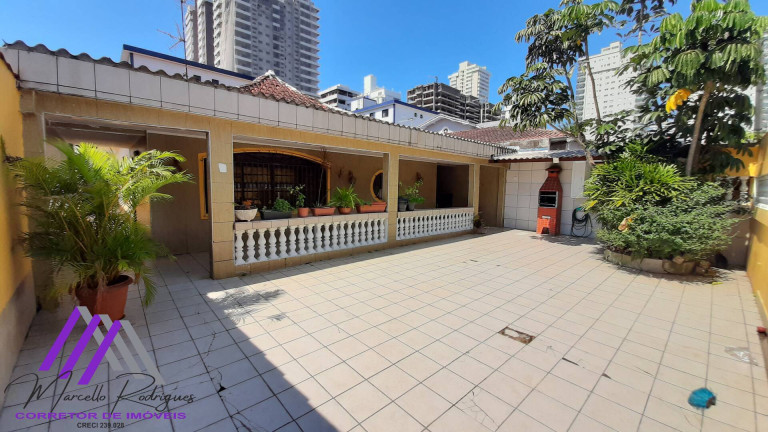 Casa com 4 Quartos à Venda, 229 m² em Canto Do Forte - Praia Grande