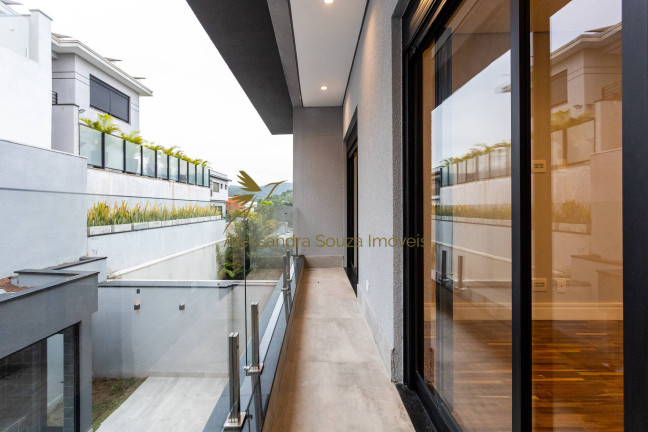 Imagem Casa com 5 Quartos à Venda, 392 m² em Cidade Tamboré - Santana De Parnaíba Imagem Casa com 5 Quartos à Venda, 392 m² em Cidade Tamboré - Santana De Parnaíba