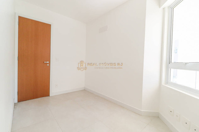 Imagem Apartamento com 4 Quartos à Venda, 179 m² em Lagoa - Rio De Janeiro Imagem Apartamento com 4 Quartos à Venda, 179 m² em Lagoa - Rio De Janeiro
