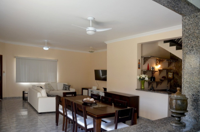 Casa com 4 Quartos à Venda,  em Parque Turistico - Peruíbe