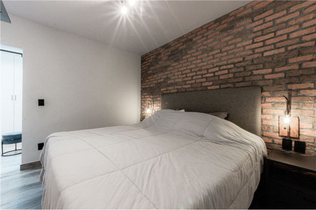Imagem Apartamento com 2 Quartos à Venda, 85 m²