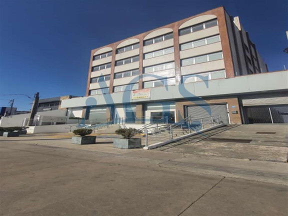 Imóvel para Alugar, 1.000 m² em Vila Carrão - São Paulo