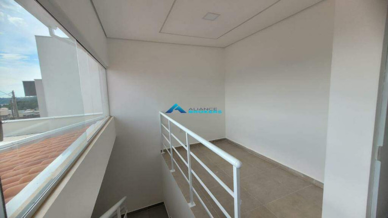 Imagem Casa com 3 Quartos à Venda, 130 m² em Vila Aparecida - Jundiaí
