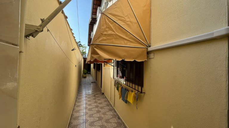 Imagem Sobrado com 5 Quartos à Venda, 208 m² em Barra Da Lagoa - Ubatuba