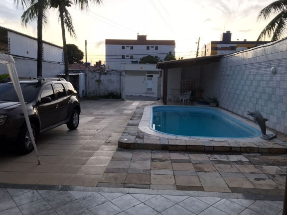 Imagem Casa com 4 Quartos à Venda, 240 m² em Jardim Cidade Universitária - João Pessoa