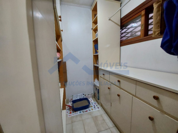Imagem Sobrado com 5 Quartos à Venda, 380 m² em Jardim Lindóia - Porto Alegre