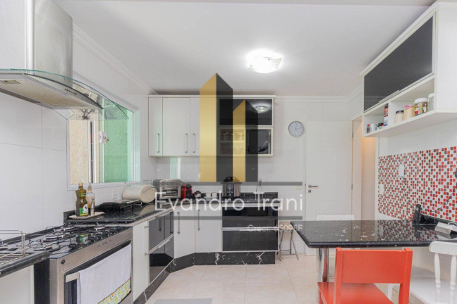 Imagem Casa com 3 Quartos à Venda, 170 m² em Jardim Das Indústrias - São José Dos Campos