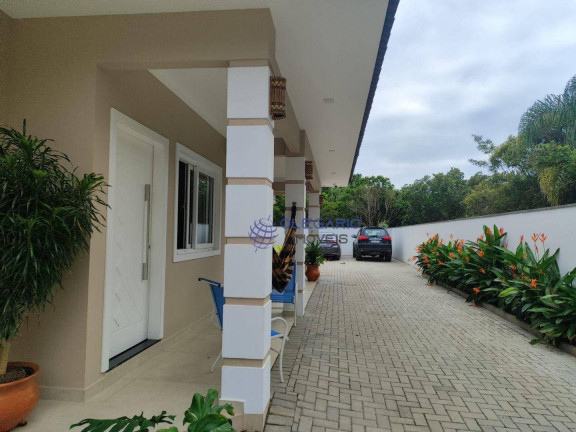Imagem Casa com 3 Quartos à Venda, 146 m² em Armação - Penha