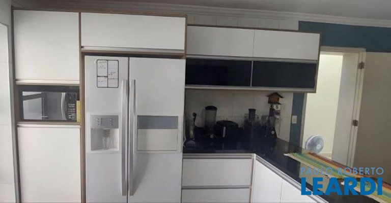Imagem Sobrado com 3 Quartos à Venda, 250 m² em Vila Valparaíso - Santo André