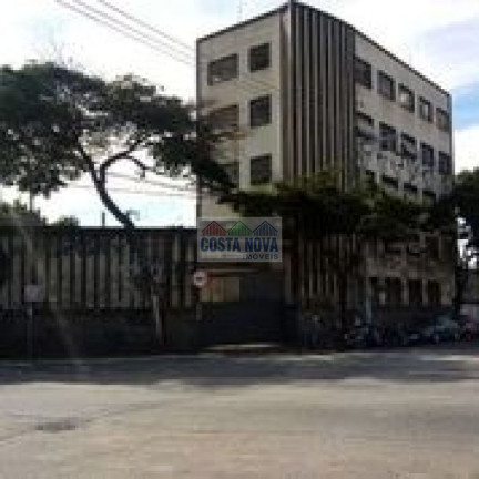 Imóvel Comercial à Venda, 1.900 m² em Cambuci - São Paulo