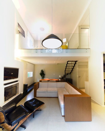 Imagem Imóvel com 1 Quarto à Venda, 89 m² em Vila Suzana - São Paulo Imagem Imóvel com 1 Quarto à Venda, 89 m² em Vila Suzana - São Paulo