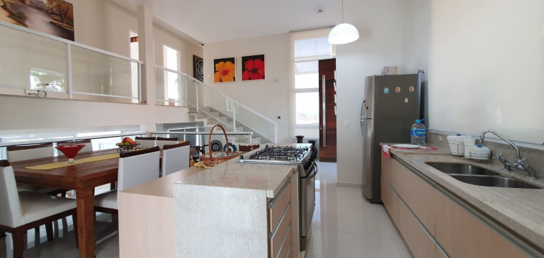 Imagem Casa com 4 Quartos à Venda, 400 m² em Novo Horizonte - Piracaia