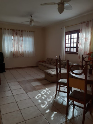 Imagem Casa com 3 Quartos à Venda, 135 m² em Maracanã - Praia Grande