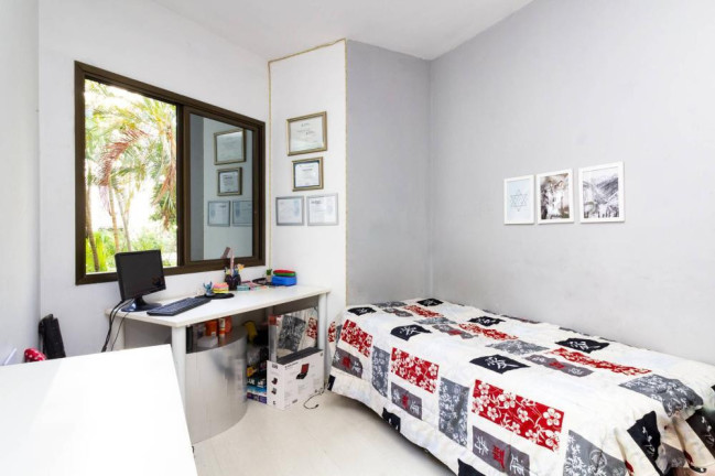 Imagem Imóvel com 4 Quartos à Venda, em Vila Olímpia - São Paulo Imagem Imóvel com 4 Quartos à Venda, em Vila Olímpia - São Paulo