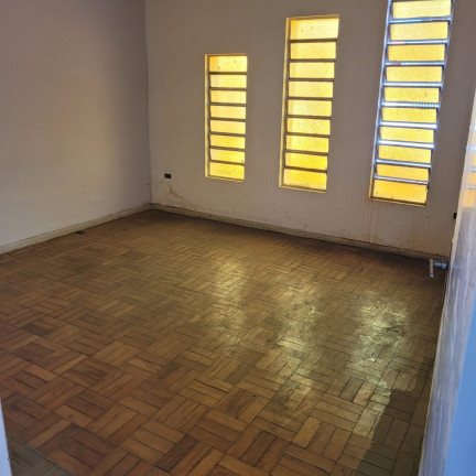 Casa com 4 Quartos à Venda, 170 m² em Chácara Doutor Hipólito - Taubaté