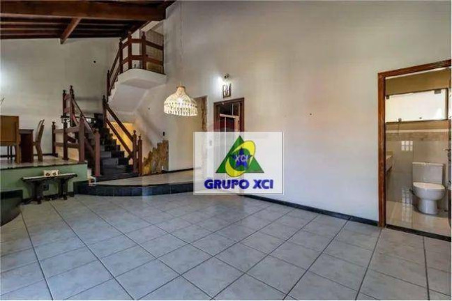 Imagem Casa com 3 Quartos à Venda, 304 m² em Roncáglia - Valinhos Imagem Casa com 3 Quartos à Venda, 304 m² em Roncáglia - Valinhos